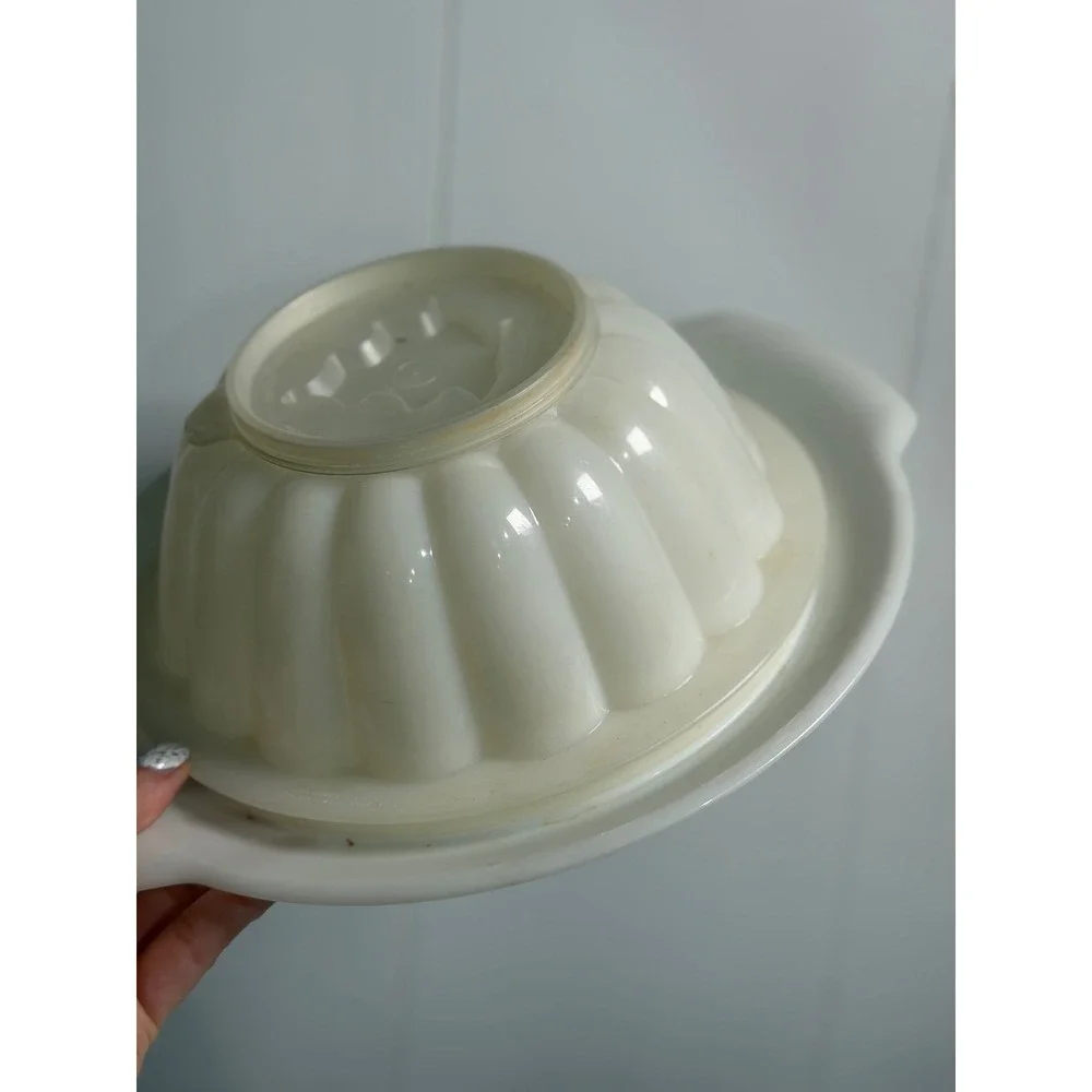 VTG Tupperware Jel-N-Serve Jello Mold White 612 Tray 611 4 Decorative Seals